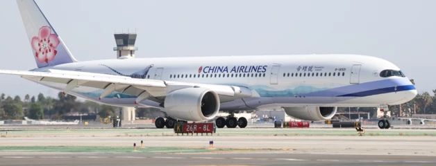China Airlines plane on the ONT runway
